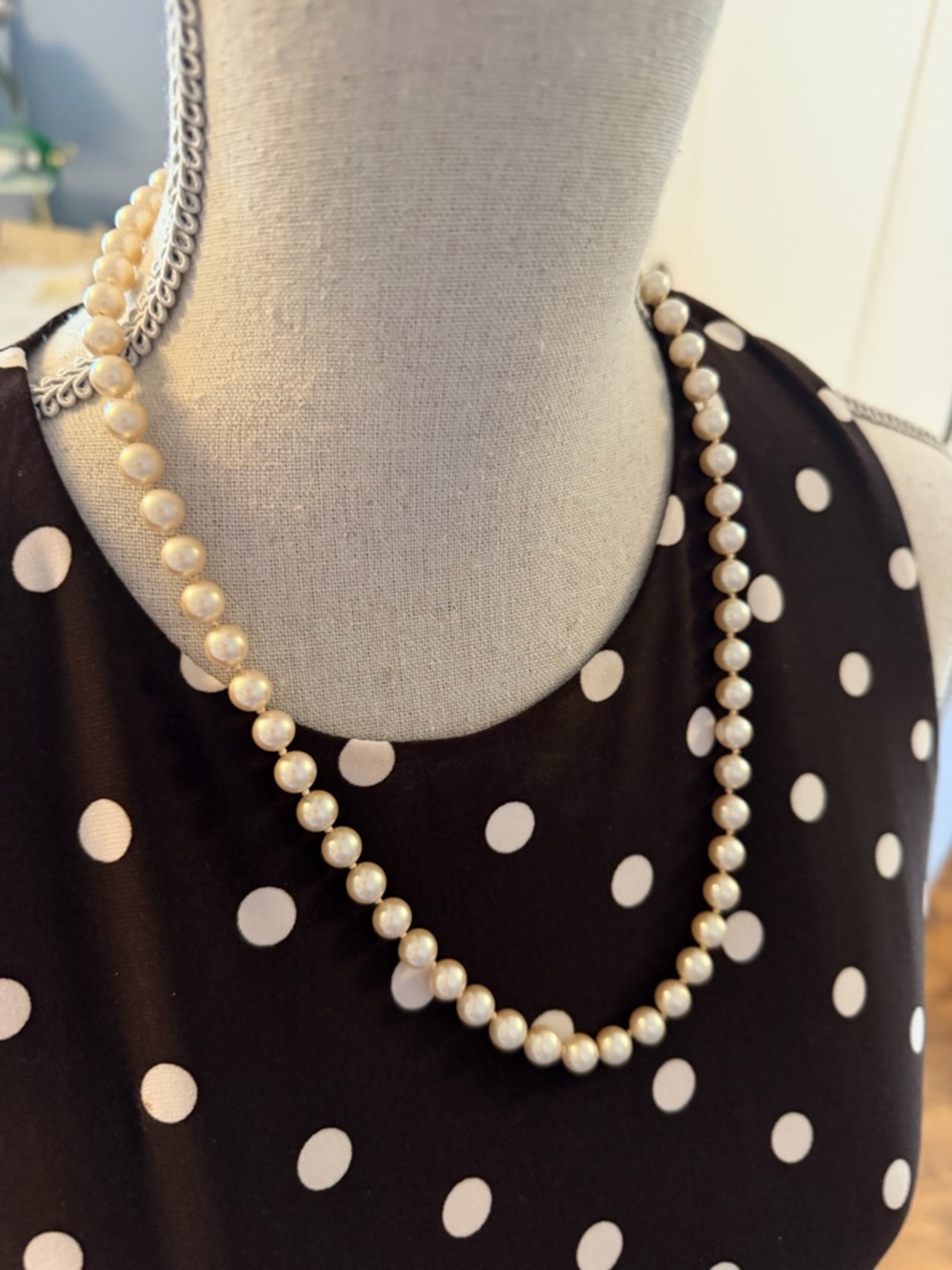Classic Pearl Bead Necklace in Ivory - Women Jewelry